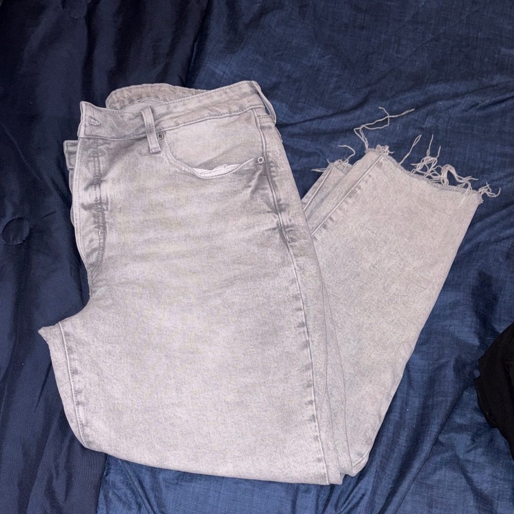 Old Navy Light Gray Ankle Jeans